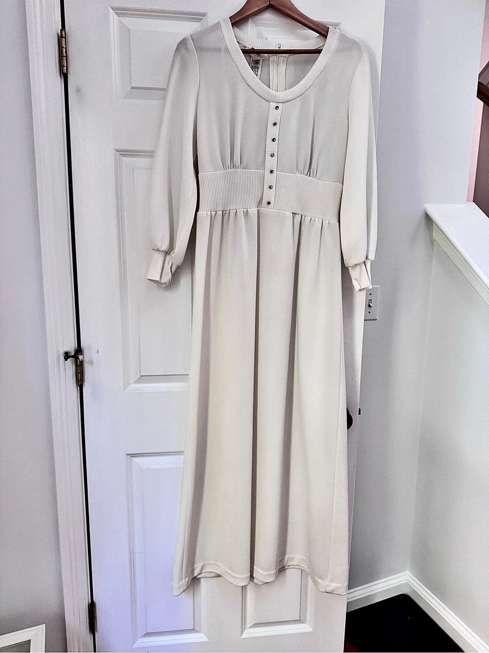 Vintage Alison Ayres Maxi Dress Off White Size Medium GUC